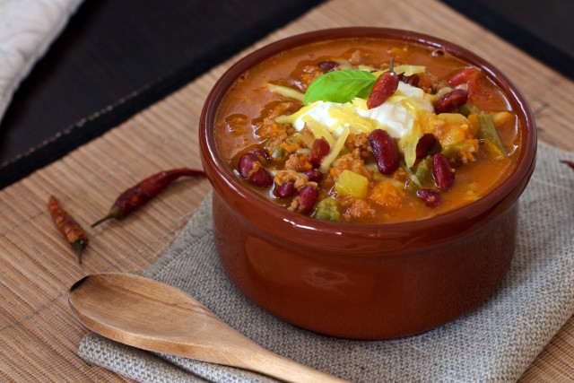 chili con carne s muškatnom tikvom mljeveno meso juha darkova kuharica