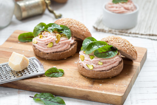 mousse od mortadele