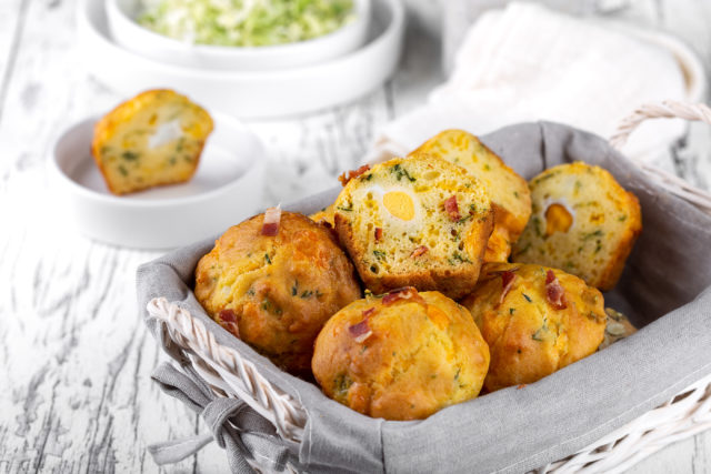 Recept za slane muffine punjene prepeličjim jajetom