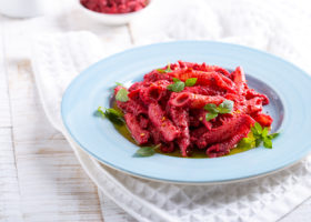 Fuži s pestom od cikle