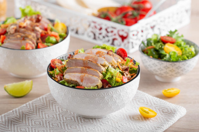 Meksička salata sa svinjskim kareom recept Darkova Web Kuharica